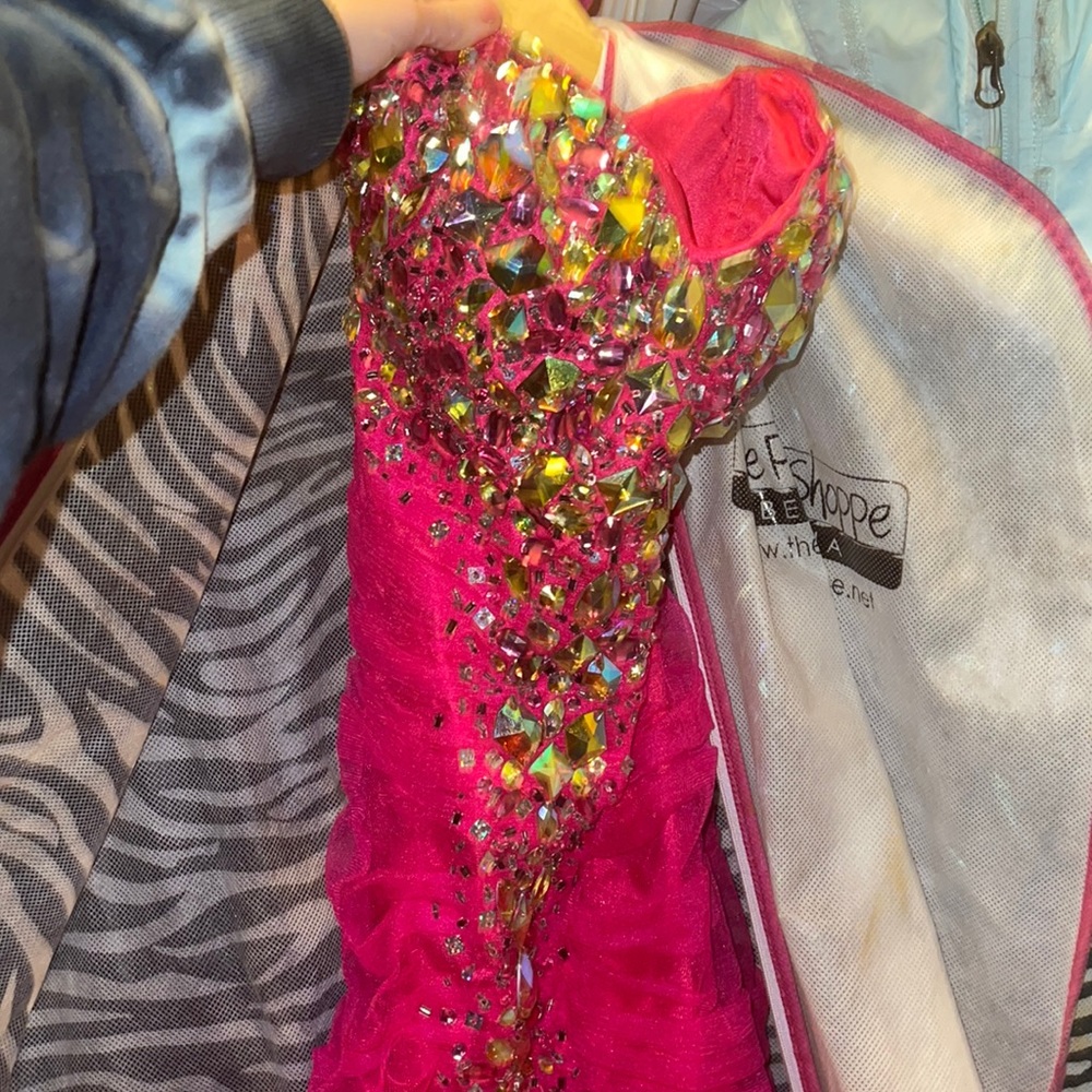Javoni prom dress size 4